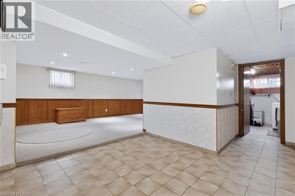 261 Carla Avenue — photo 25