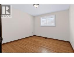 Primary Bedroom - 261 Carla Avenue, Stoney Creek, ON L8G3M9 Photo 10