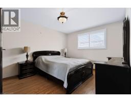 Bedroom - 261 Carla Avenue, Stoney Creek, ON L8G3M9 Photo 8