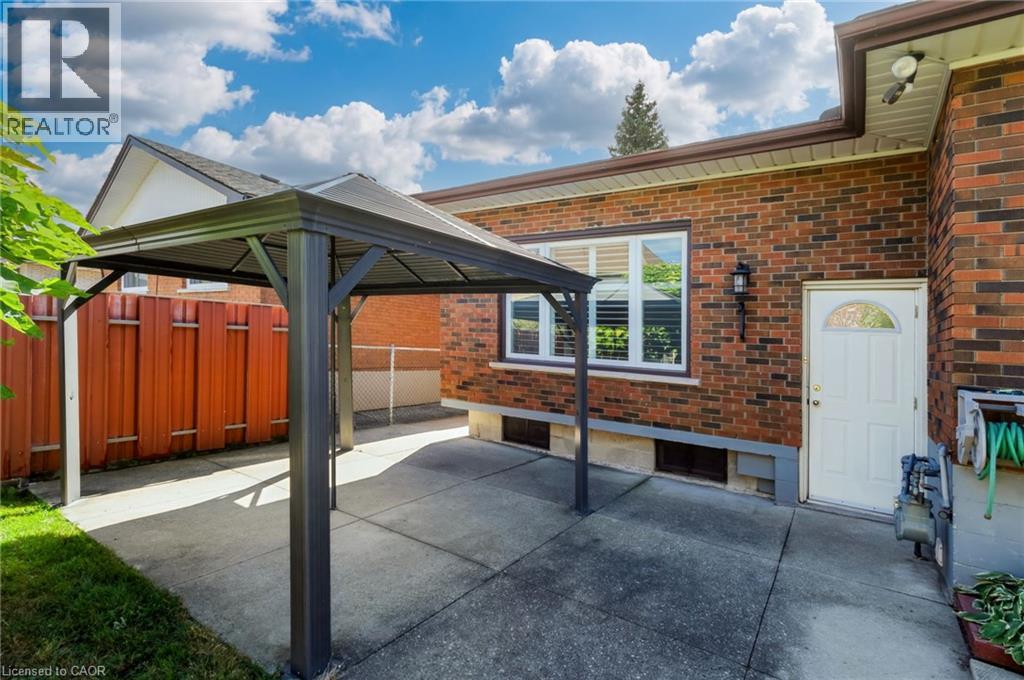 261 Carla Avenue — photo 34