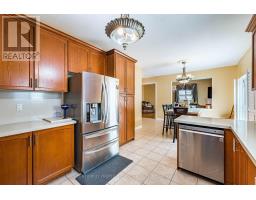 Laundry room - 233 Vellore Avenue, Vaughan, ON L4H3A1 Photo 12