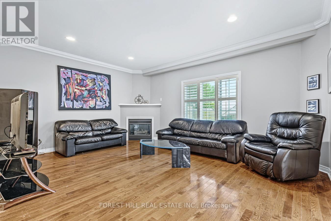 54 MAPLE GROVE AVENUE - Image 12