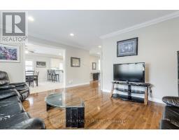 Bedroom 3 - 54 Maple Grove Avenue, Richmond Hill, ON L4E2V5 Photo 14