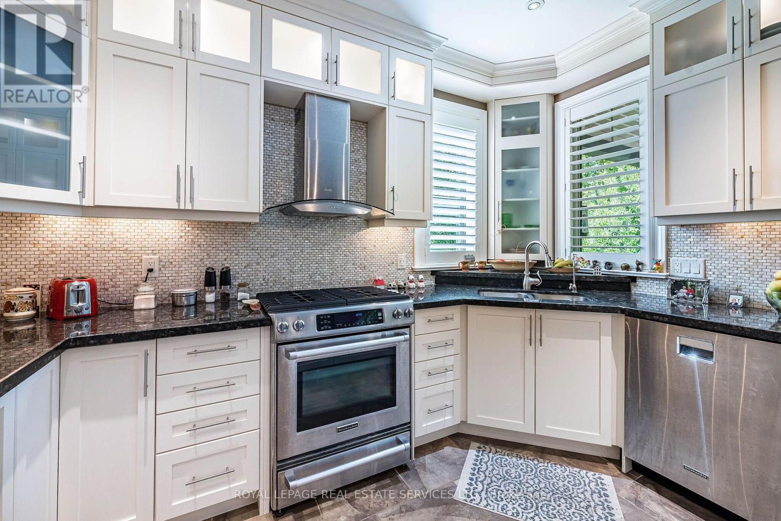 2295 Shore Lane, Wasaga Beach, ON photo 15