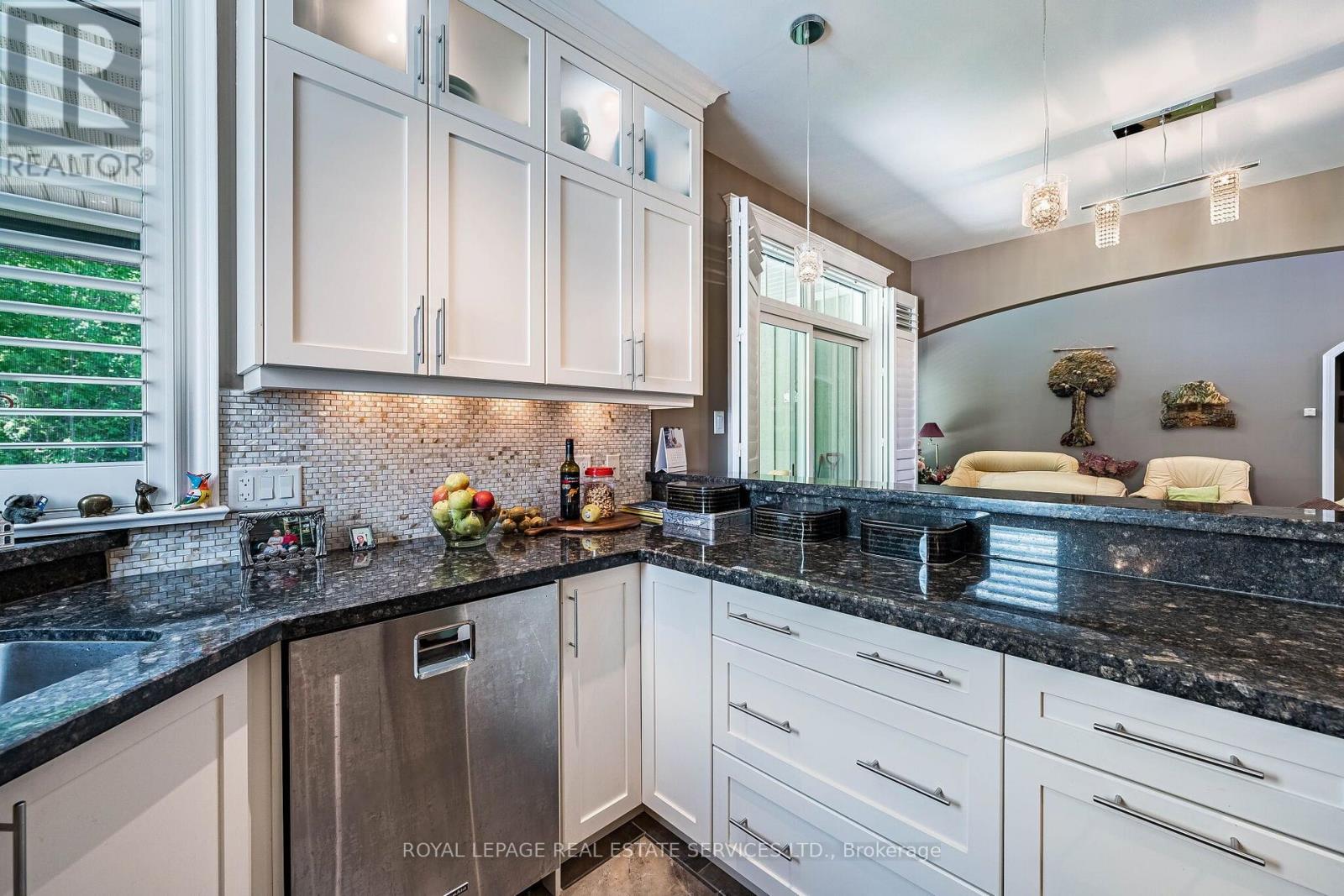 2295 Shore Lane, Wasaga Beach, ON photo 19