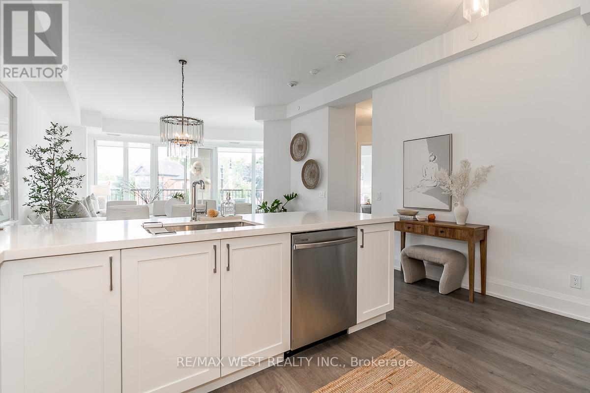 #212 1 HUME STREET - 7