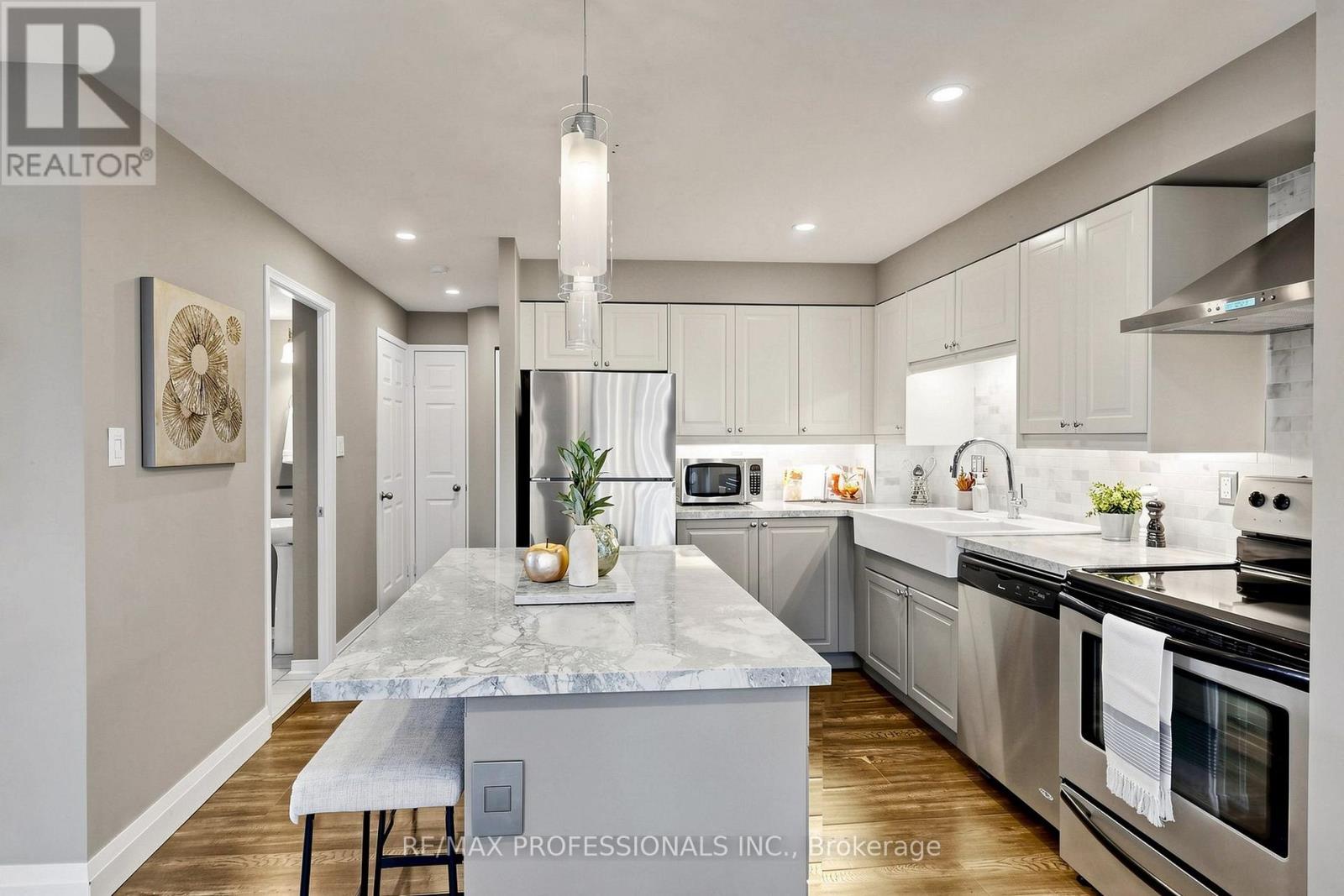 Photo of 205 - 32 TANNERY STREET