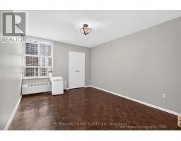 1111 - 360 Ridelle Avenue, Toronto, ON M6B1K1 Photo 8