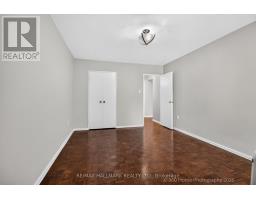 1111 - 360 Ridelle Avenue, Toronto, ON M6B1K1 Photo 9