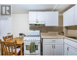 2 - 242 John Garland Boulevard, Toronto, ON M9V1N8 Photo 9