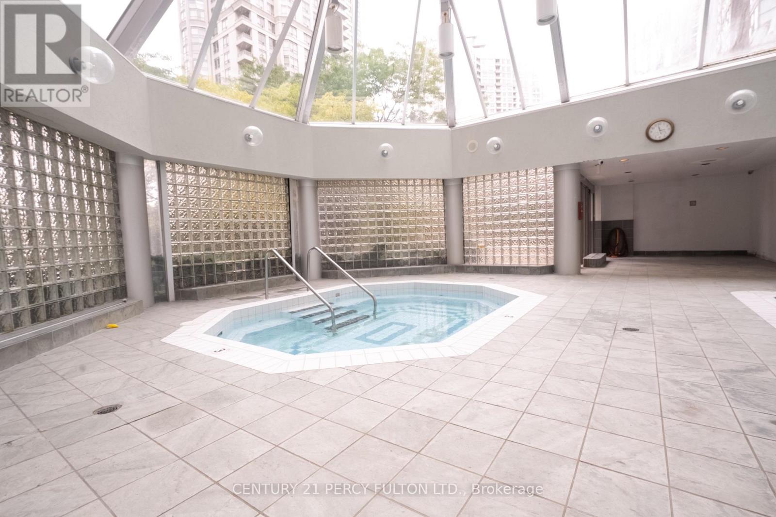 #508 325 WEBB DRIVE - 13