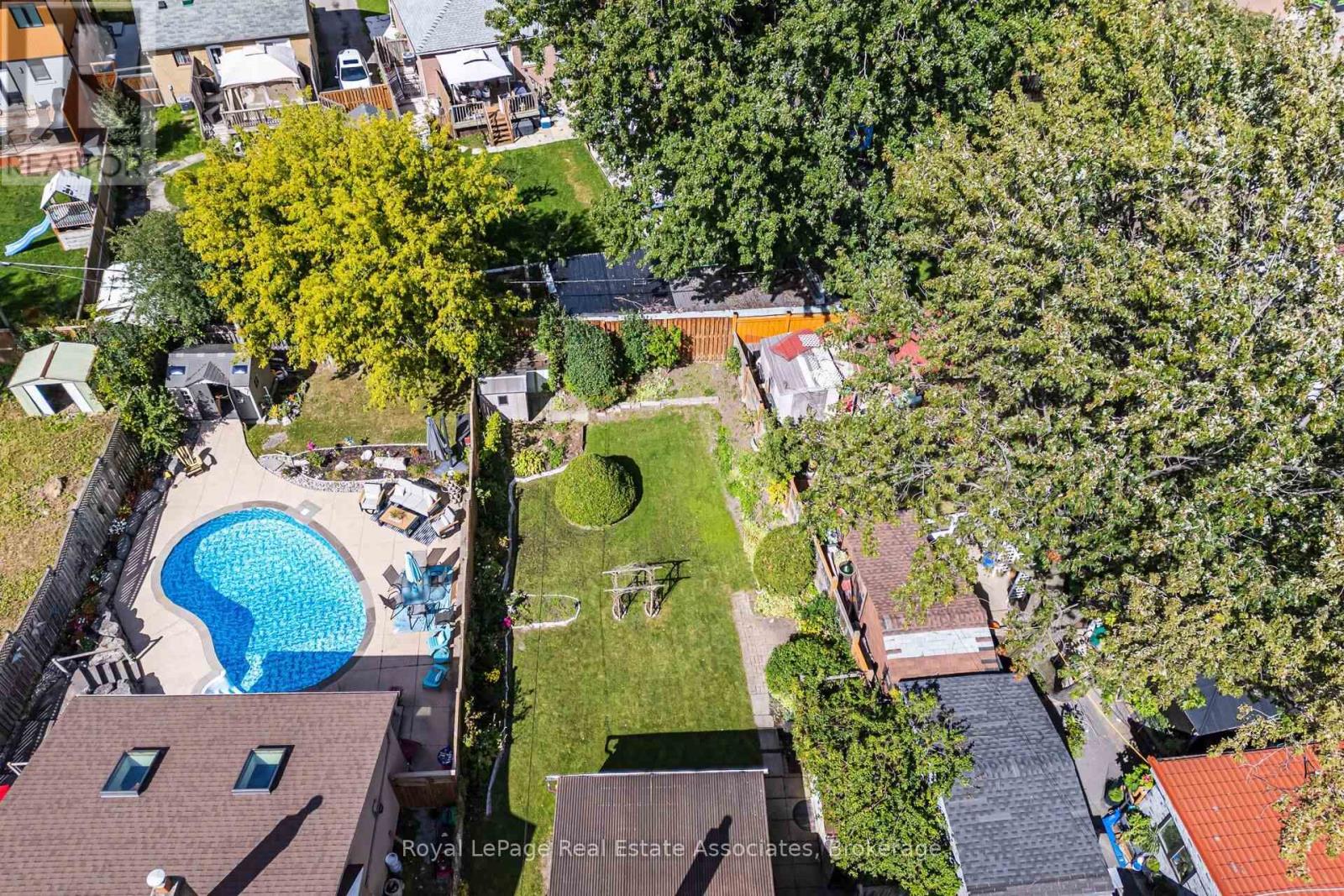 68 ALLENBY AVENUE - Image 49