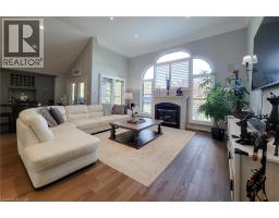 24 Carmichael Crescent, Brantford, ON N3R8A8 Photo 16