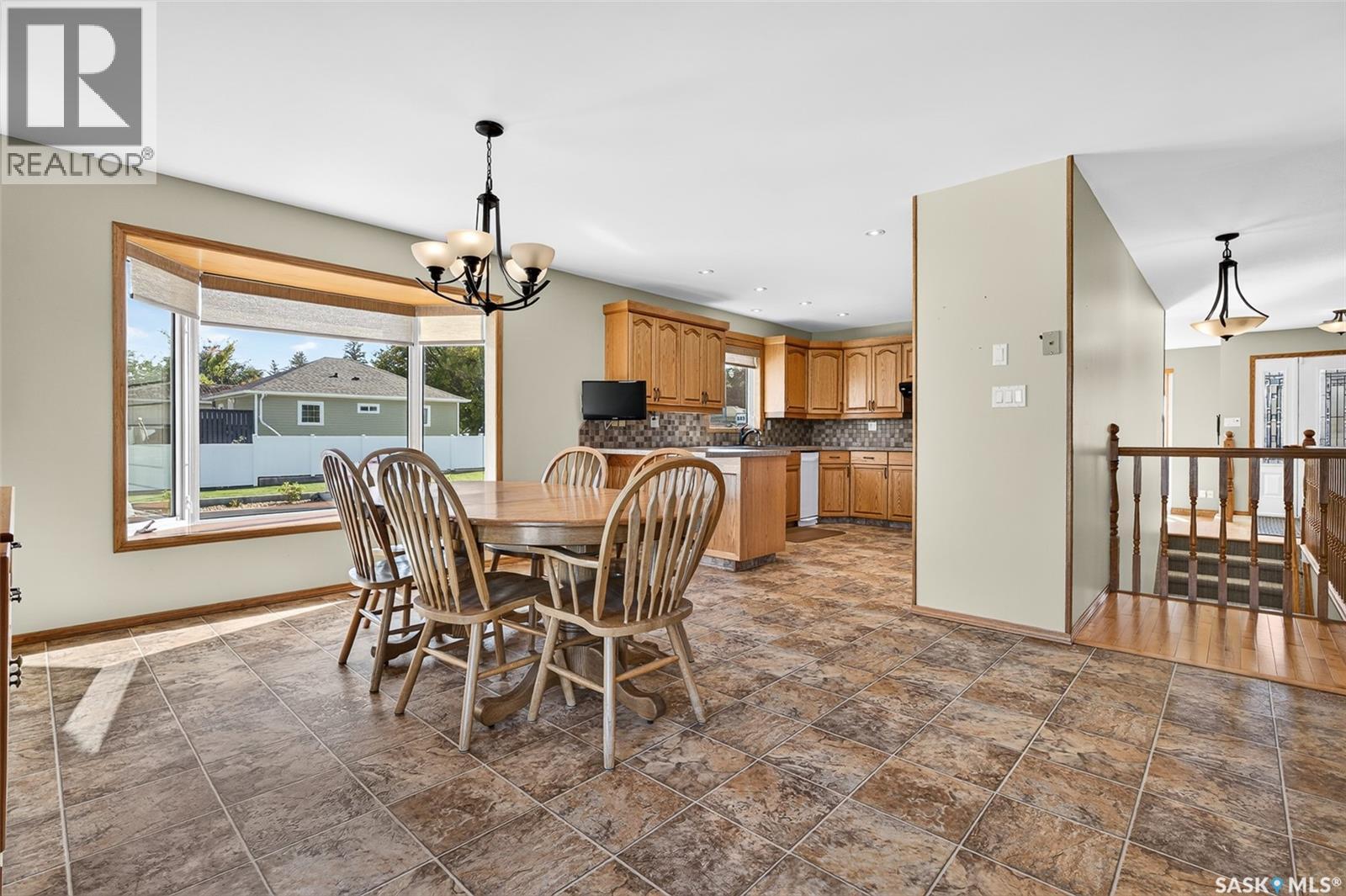 1002 Vaughan STREET - 10