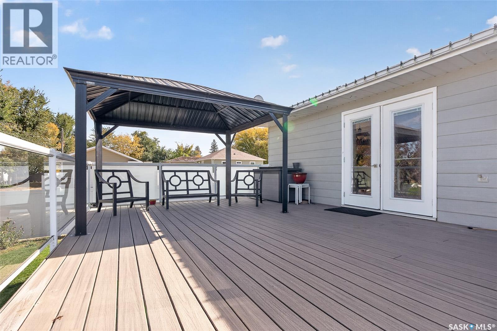 1002 Vaughan STREET - 70