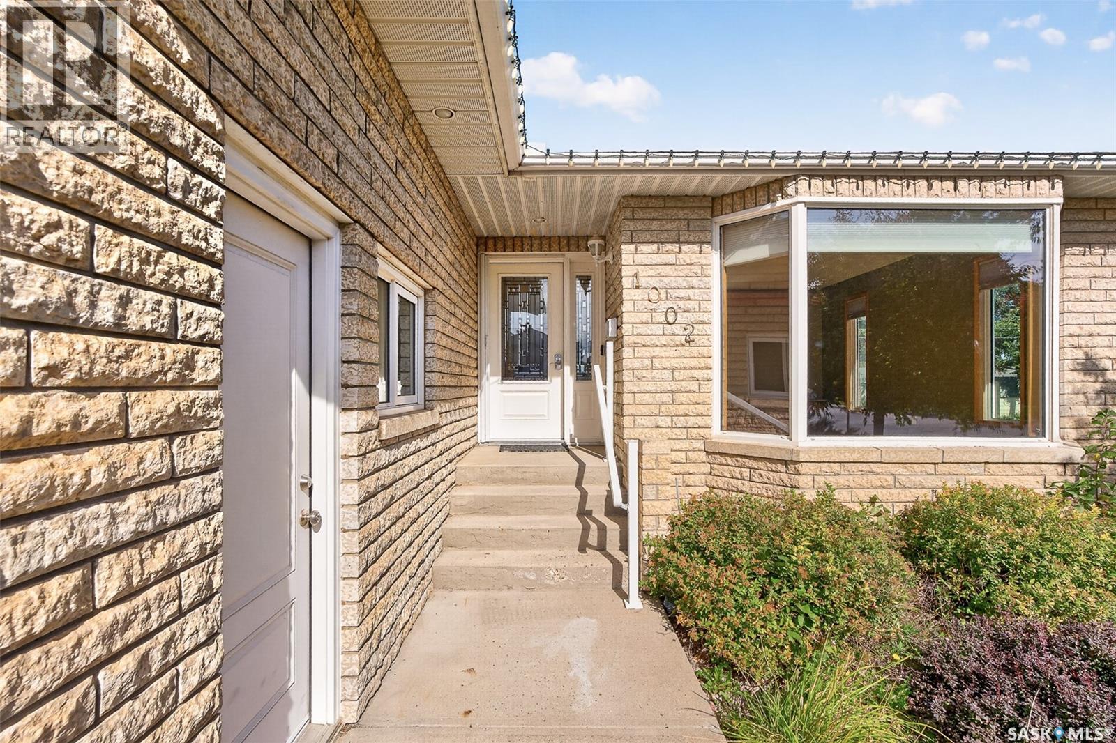 1002 Vaughan STREET - Image 81