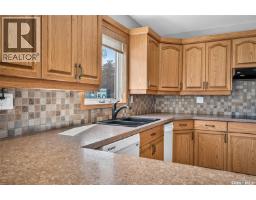 4pc Bathroom - 1002 Vaughan Street, Moose Jaw, SK S6H5P2 Photo 14