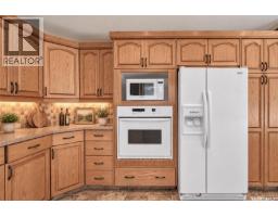 Other - 1002 Vaughan Street, Moose Jaw, SK S6H5P2 Photo 16