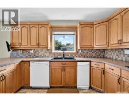 1002 Vaughan Street, Moose Jaw, SK S6H5P2 Photo 20