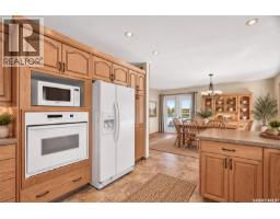 1002 Vaughan Street, Moose Jaw, SK S6H5P2 Photo 21
