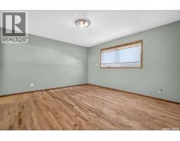1002 Vaughan Street, Moose Jaw, SK S6H5P2 Photo 32