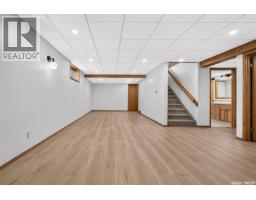 1002 Vaughan Street, Moose Jaw, SK S6H5P2 Photo 46