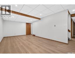1002 Vaughan Street, Moose Jaw, SK S6H5P2 Photo 48