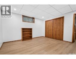1002 Vaughan Street, Moose Jaw, SK S6H5P2 Photo 56