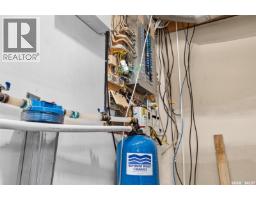 1002 Vaughan Street, Moose Jaw, SK S6H5P2 Photo 63