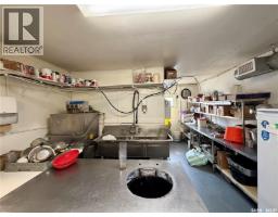 1020 Railway Avenue, Carnduff, SK S0C0S0 Photo 19