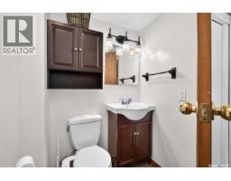 66 Edelweiss Crescent, Moose Jaw, SK S6J1E5 Photo 45