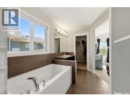 113 Poplar Bluff Crescent, Regina, SK S4Y0B5 Photo 32