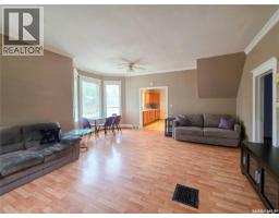 202 6th Avenue E, Melville, SK S0A2P0 Photo 15