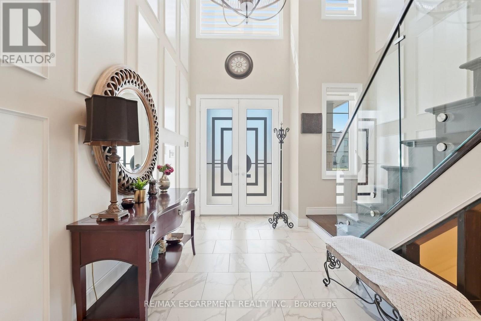 88 ERINGATE COURT - 2