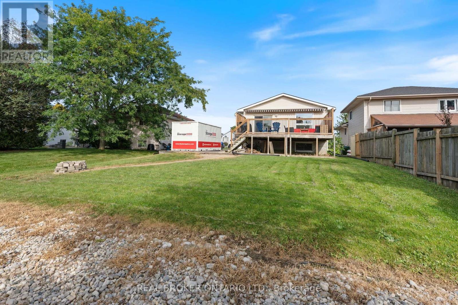 31 BECKETT Boulevard, Tillsonburg, ON photo 29