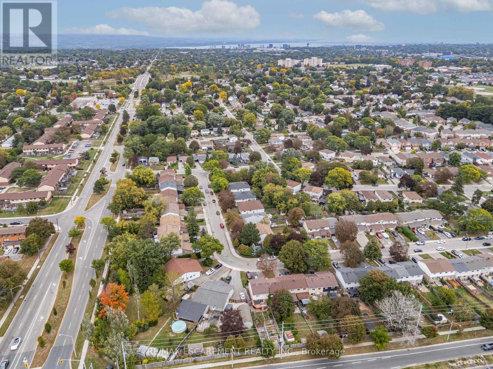 62 GLEDHILL CRESCENT - 6