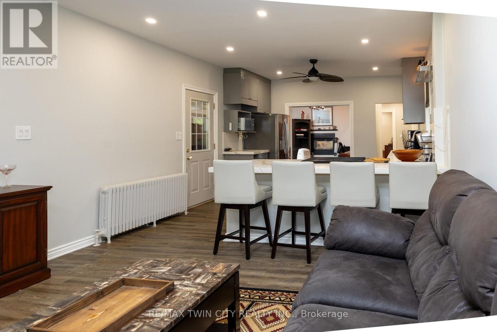 21 MCCALL STREET - 11