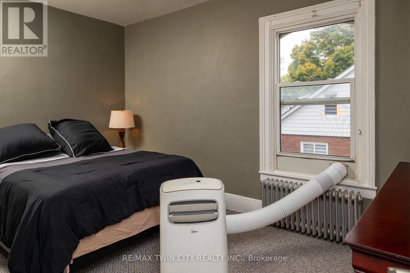 21 MCCALL Street, Norfolk, ON photo 20