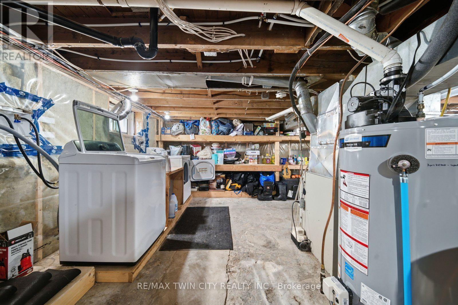 2214 WILLIAM SHAKESPEARE STREET - 31