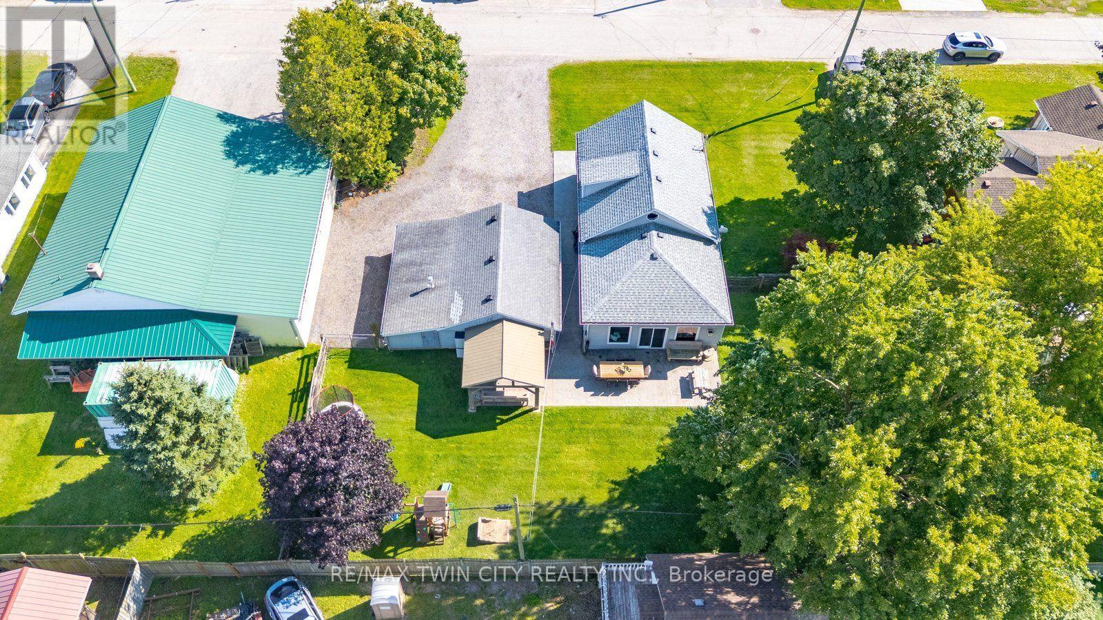 2214 William Shakespeare Street, Perth East, ON photo 47