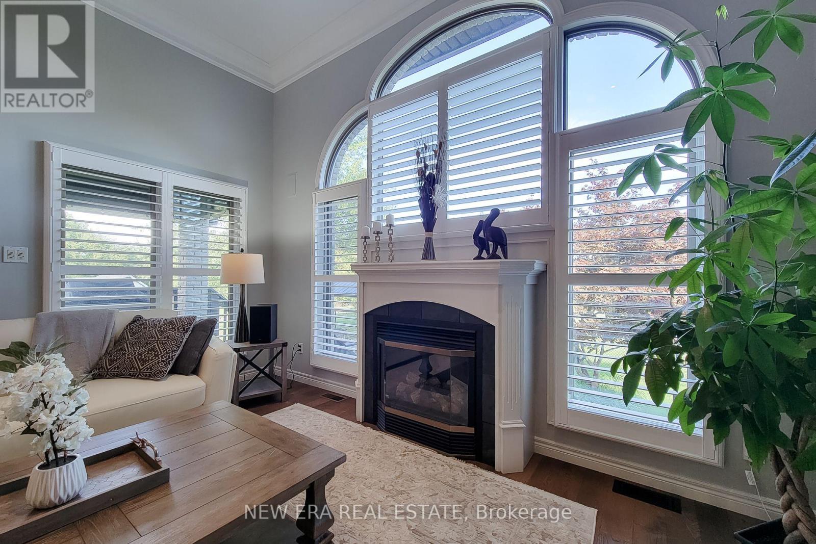 24 Carmichael Crescent, Brantford, ON photo 18