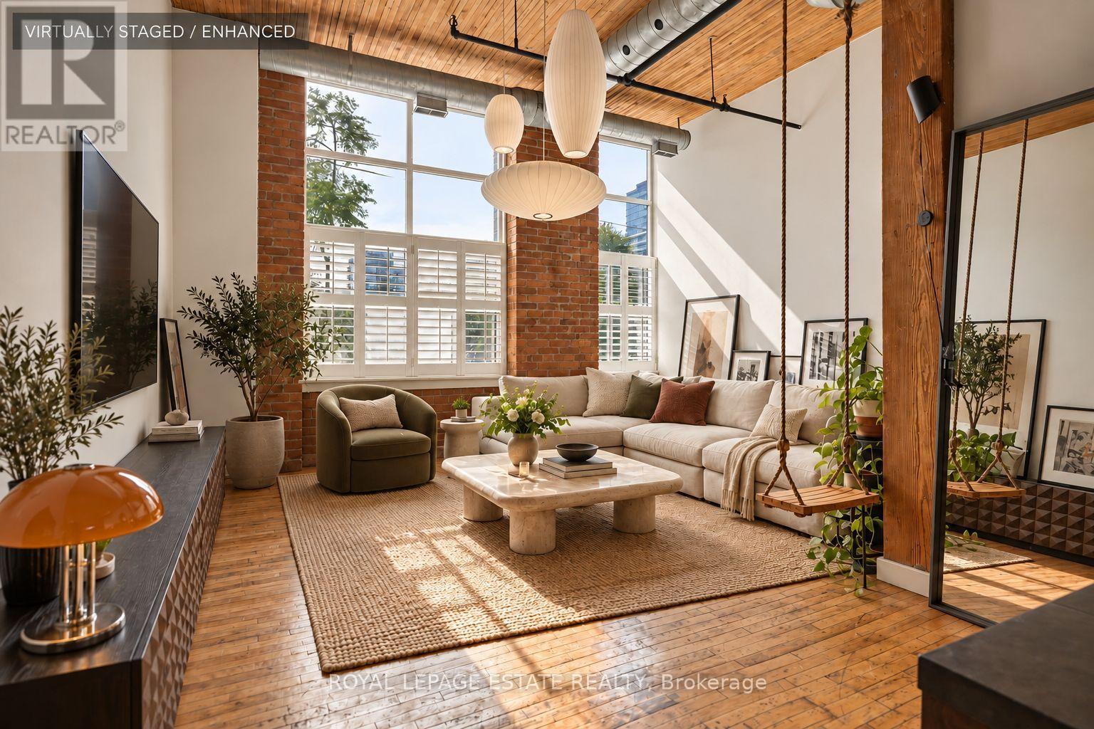 101- 426 Queen Street East, Toronto, ON photo 2