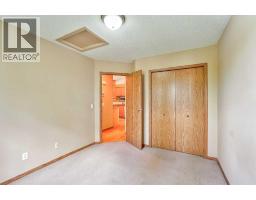 236 Covepark Close NE - photo 17