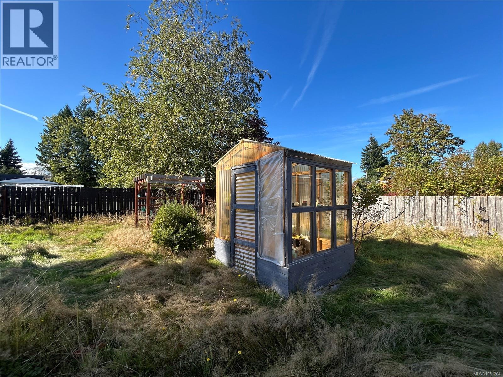 #11 1630 Croation Rd - Image 26