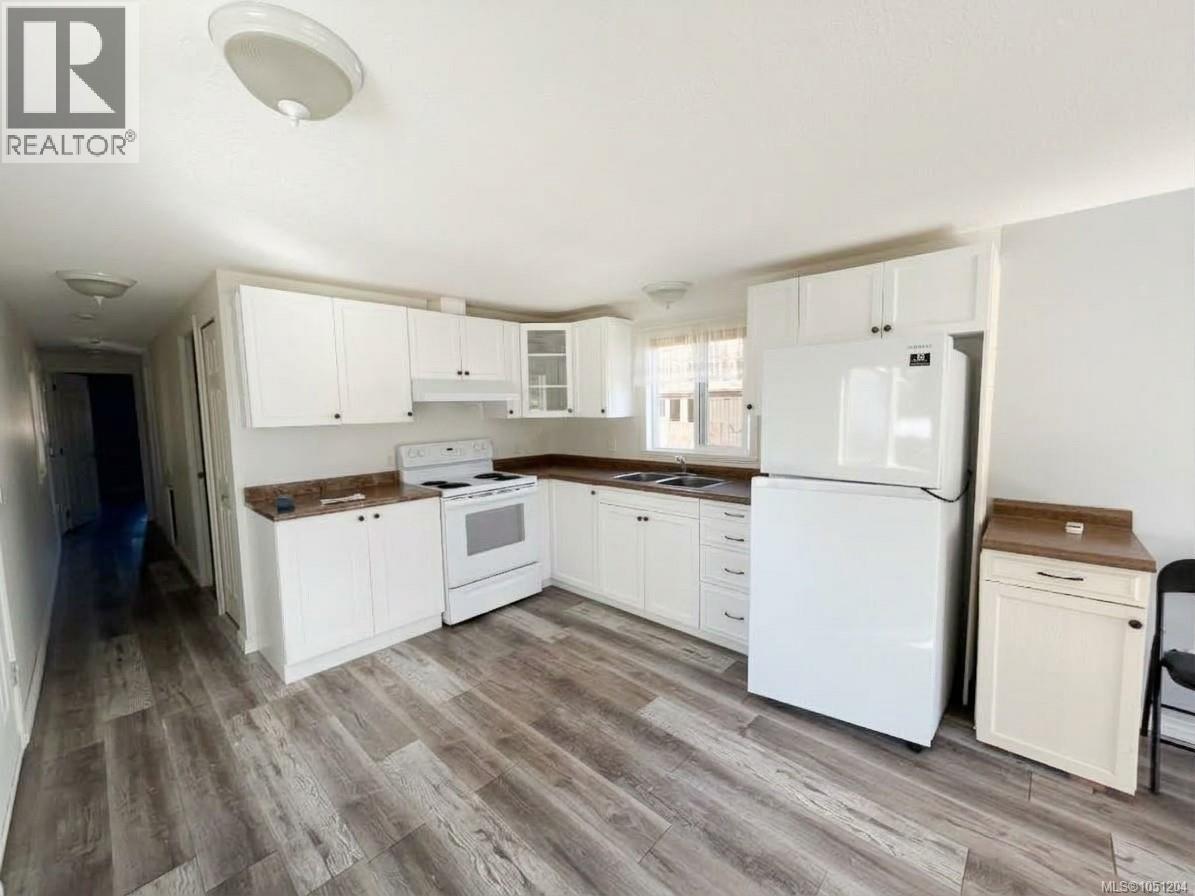 #11 1630 Croation Rd - 7