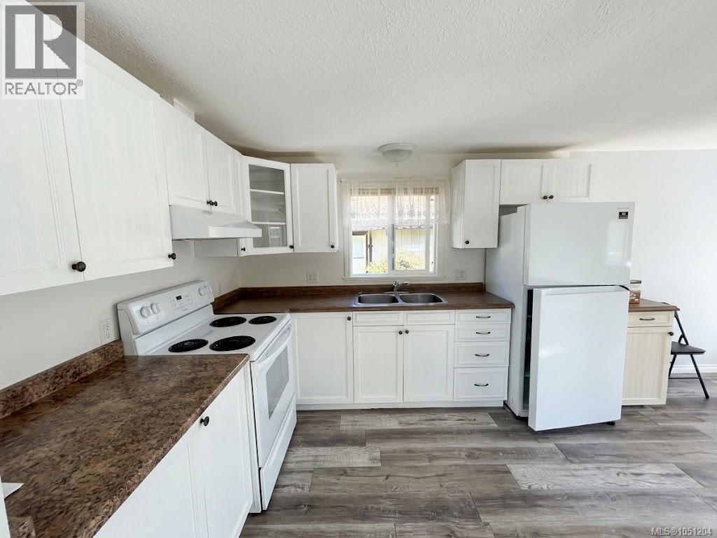 #11 1630 Croation Rd - 9