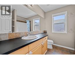 2362 Sagewood Crescent Sw, Airdrie, AB T4B3M8 Photo 32