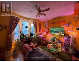 1562 Queen Street E, Toronto, ON M4L1E9 Photo 16