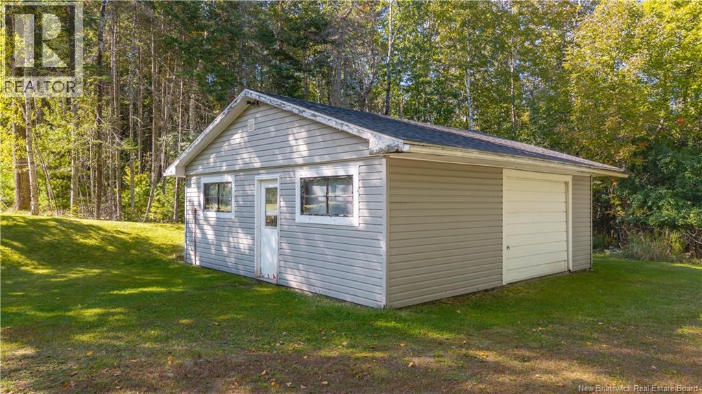 499 Ledge Road - Image 3