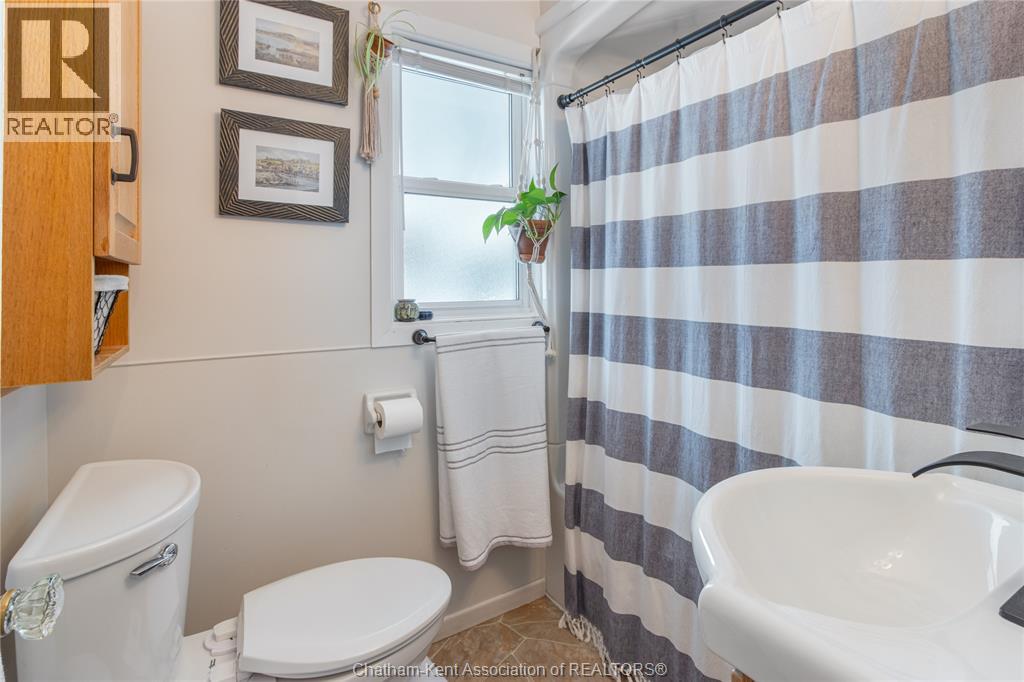 32 KERR AVENUE - Image 18